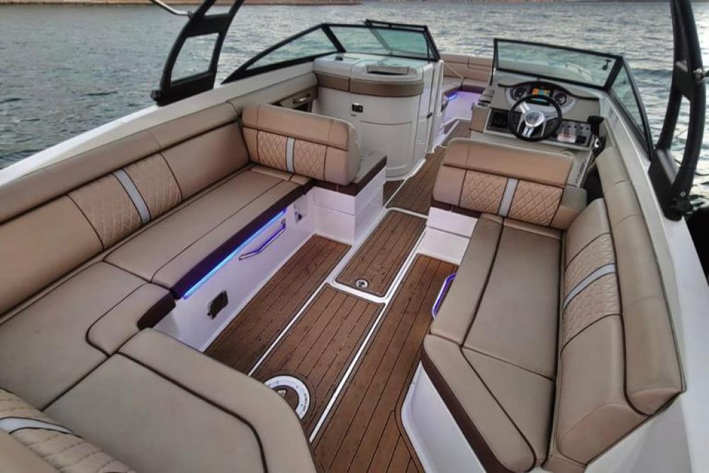 Yacht Gallery