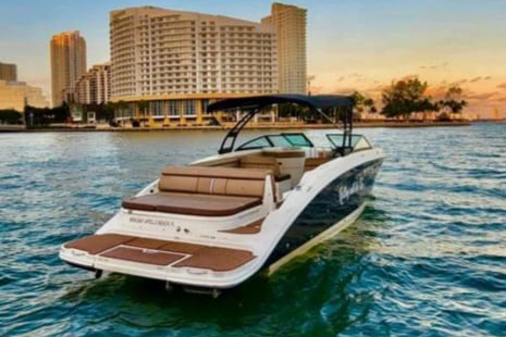Yacht Gallery