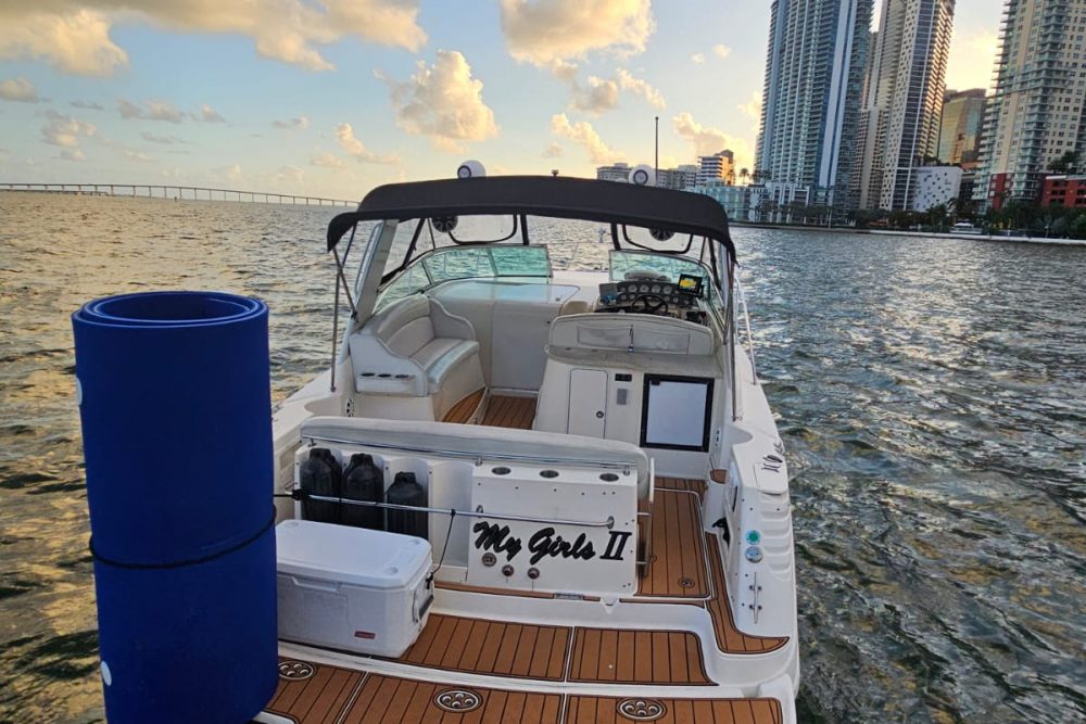 Yacht Gallery